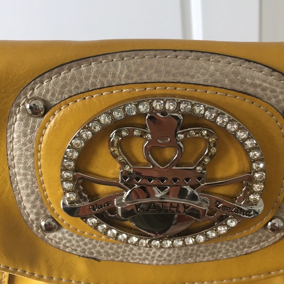 Kathy Van Zeeland purse - Picture 3 of 3